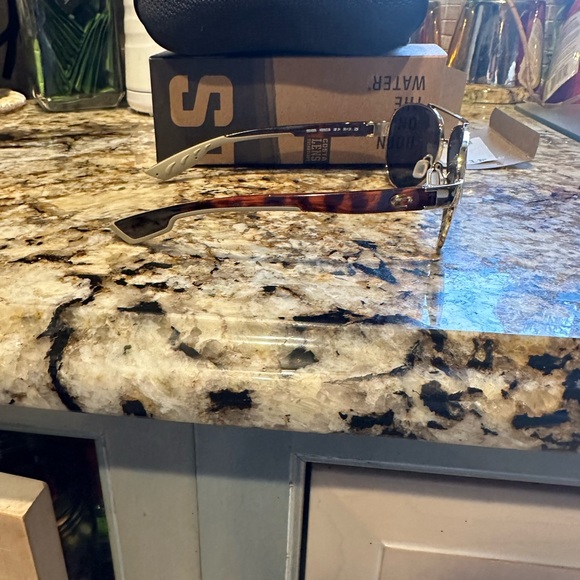 Costa loreto sunglasses - Picture 4 of 6